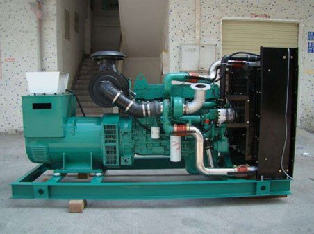 榕城1100kw康明斯柴油发电机组图片 榕城1100kw康明斯柴油发电机组图片